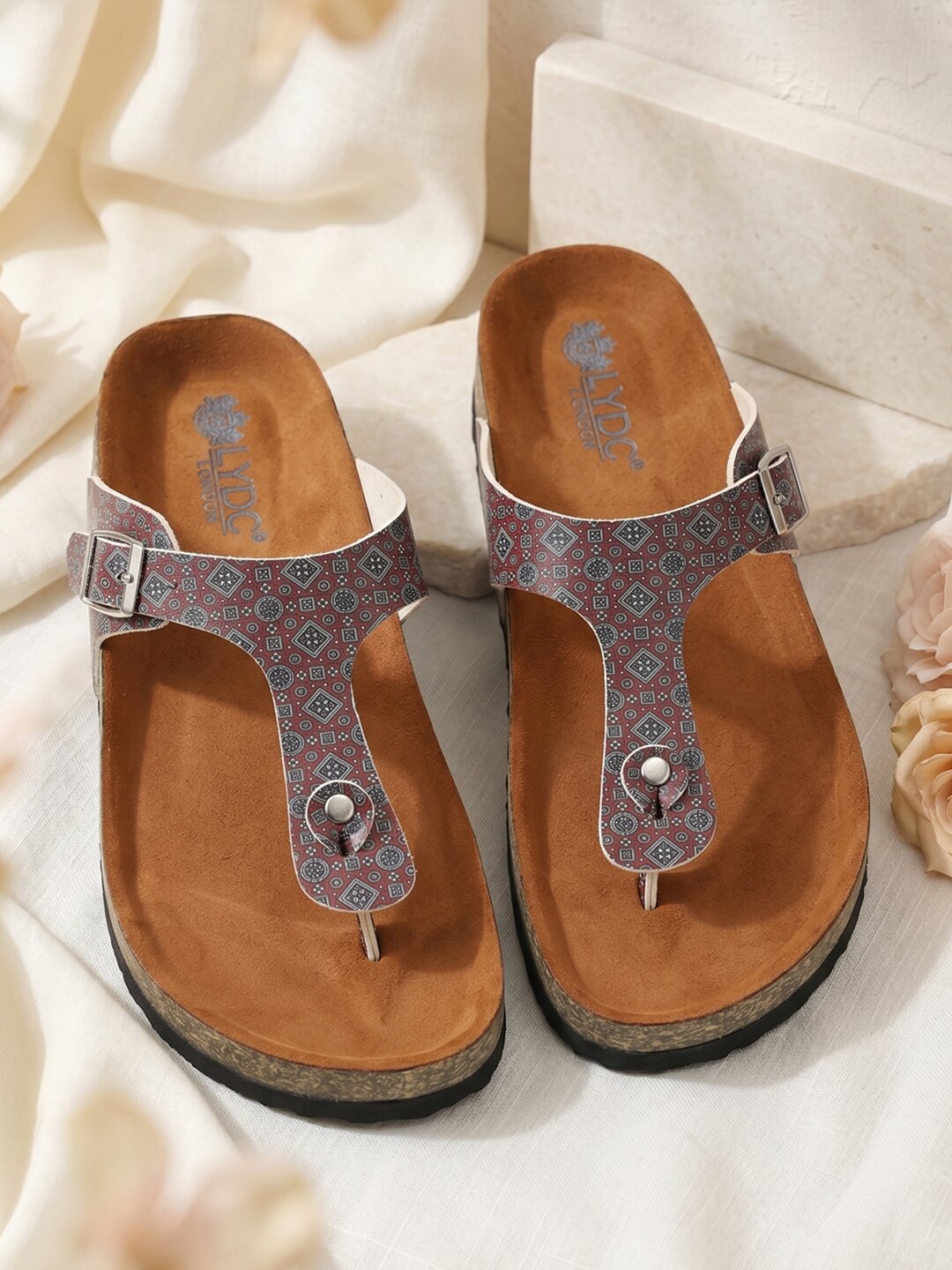 Women's Ajrak Print T Strap Fashion Sandals - Regent