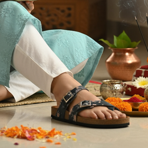 Black Flower Sandals for Women - Soho